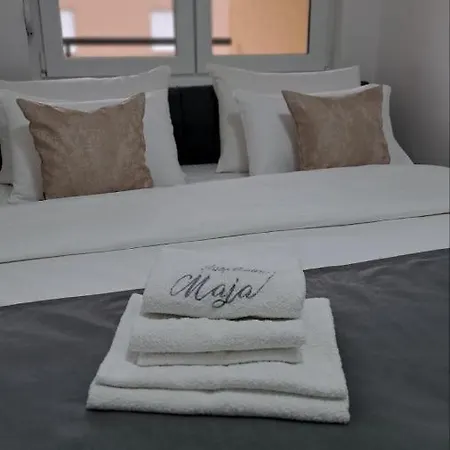 Appartement Maja 2 *