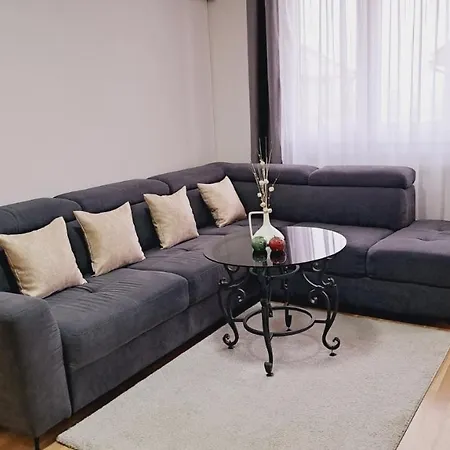 アパート Maja 2 *